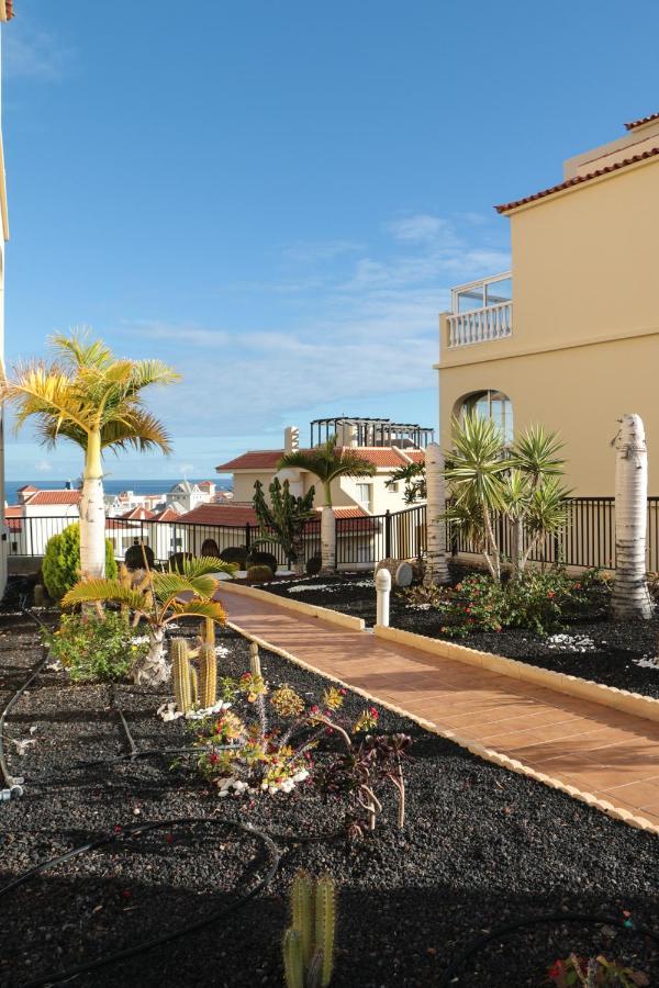 Golf View Apartment - Stunning Ocean View Golf Del Sur San Miguel de Abona Extérieur photo