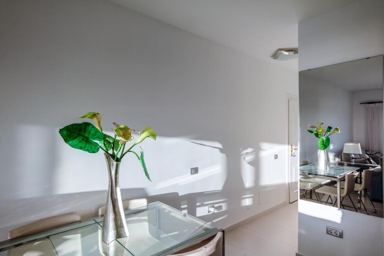Golf View Apartment - Stunning Ocean View Golf Del Sur San Miguel de Abona Extérieur photo