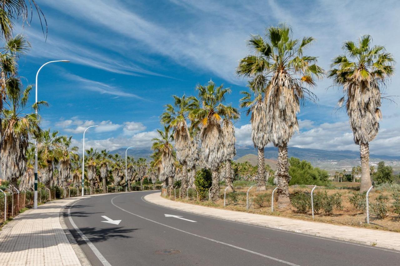 Golf View Apartment - Stunning Ocean View Golf Del Sur San Miguel de Abona Extérieur photo